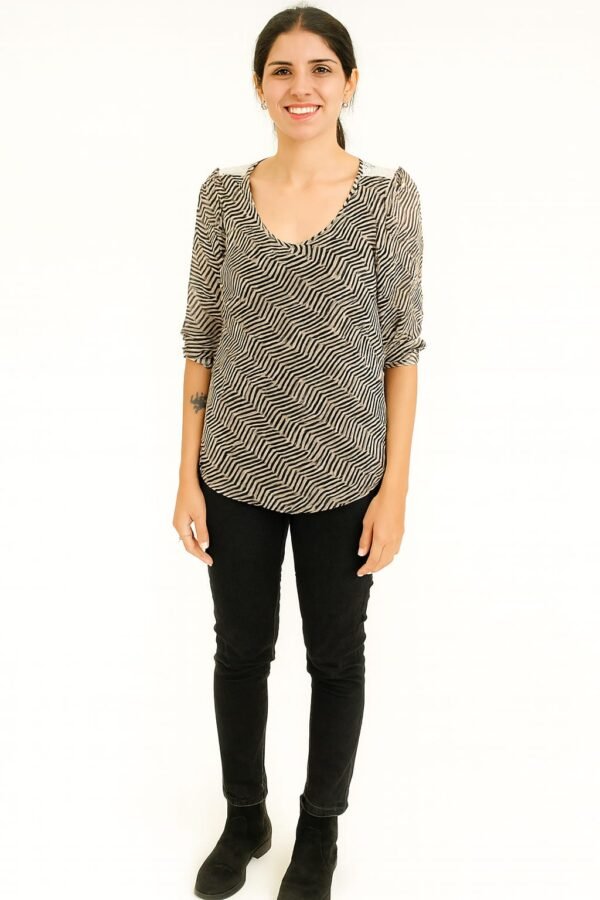 Vestaci Pure Georgette Grey Printed Full Sleeves Top